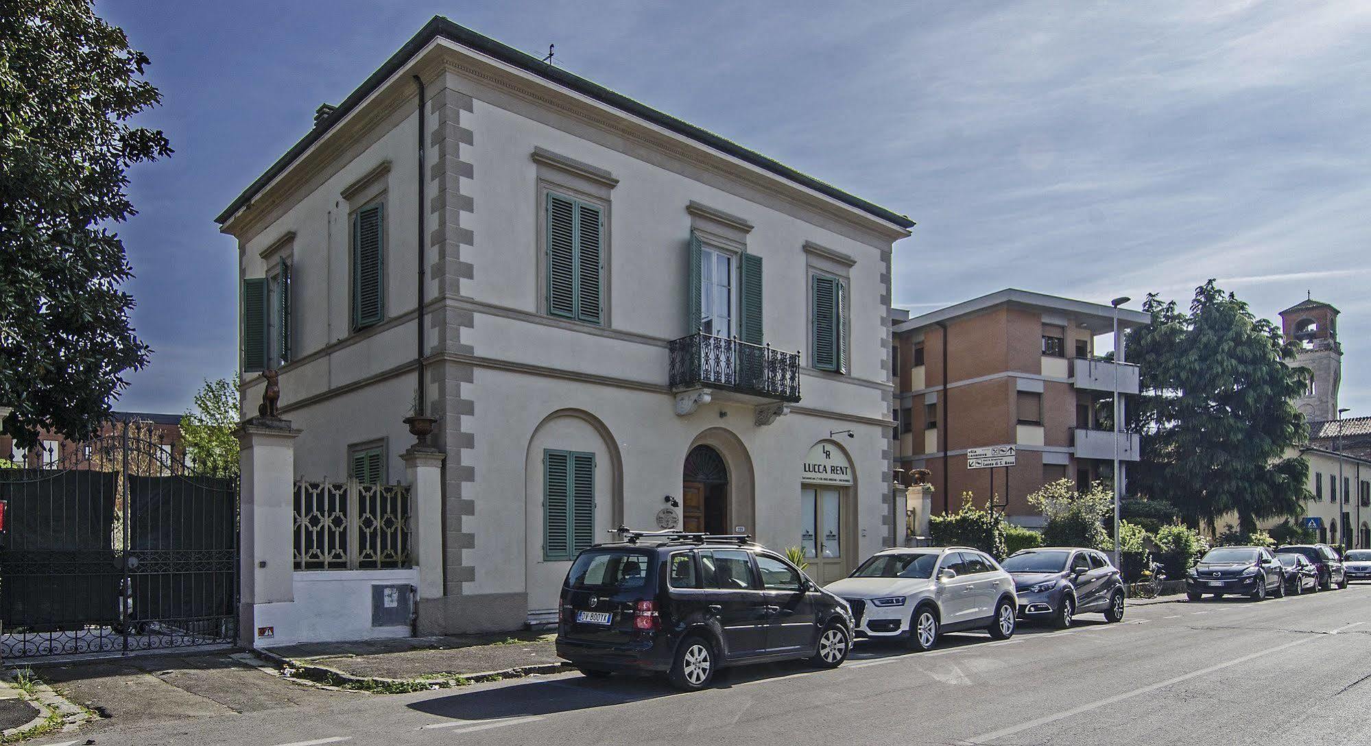 Lucca Relais Bed & Breakfast Екстериор снимка