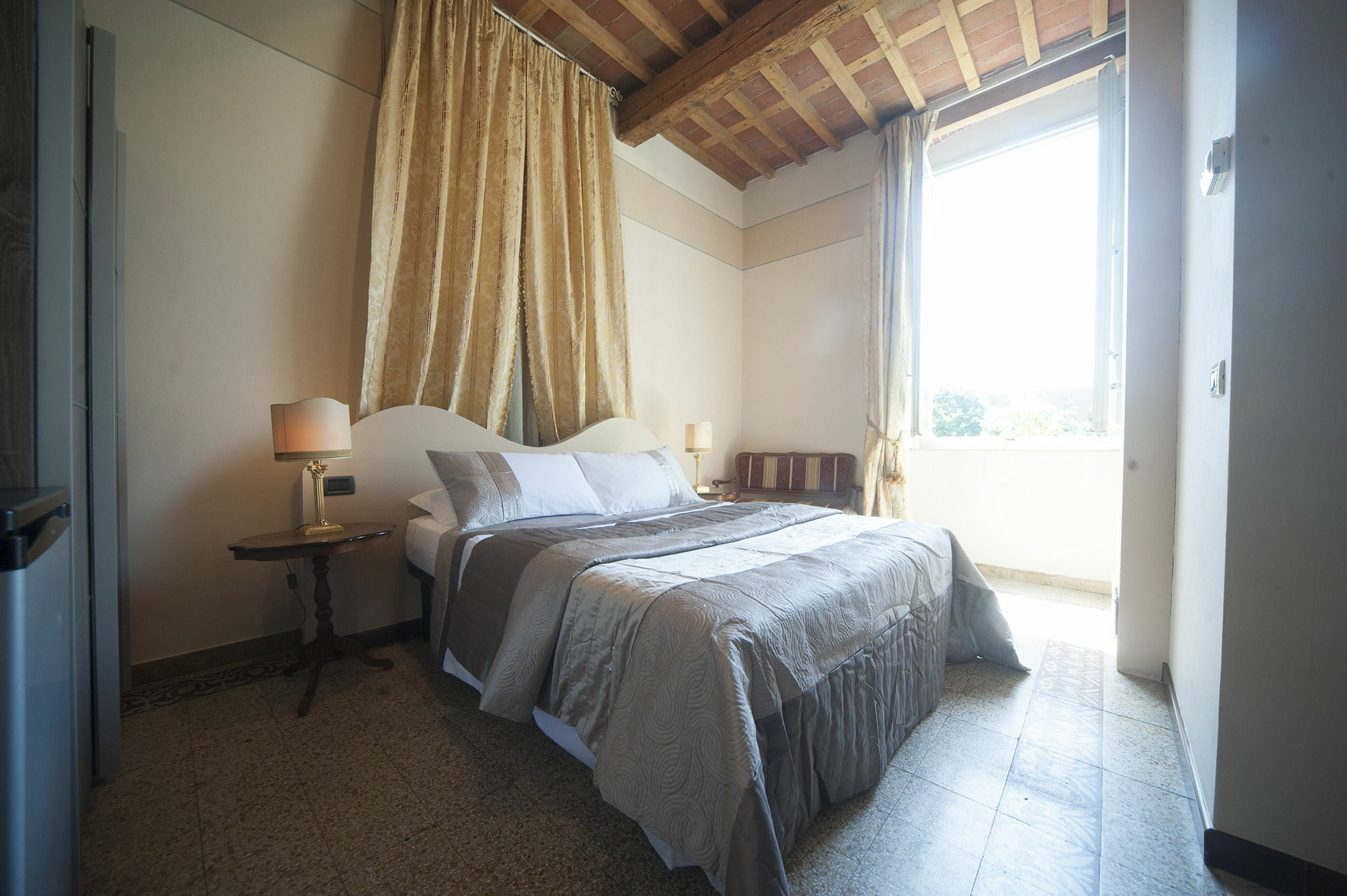 Lucca Relais Bed & Breakfast Екстериор снимка
