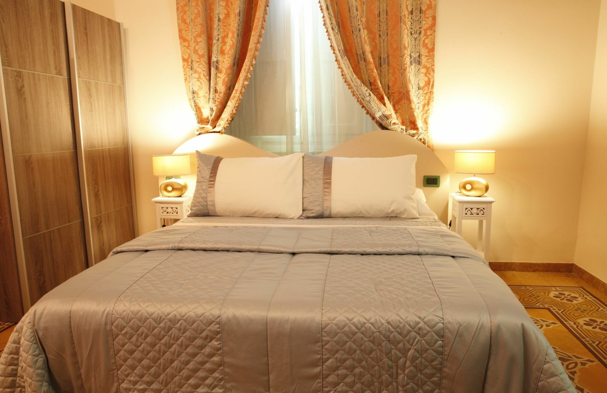 Lucca Relais Bed & Breakfast Екстериор снимка